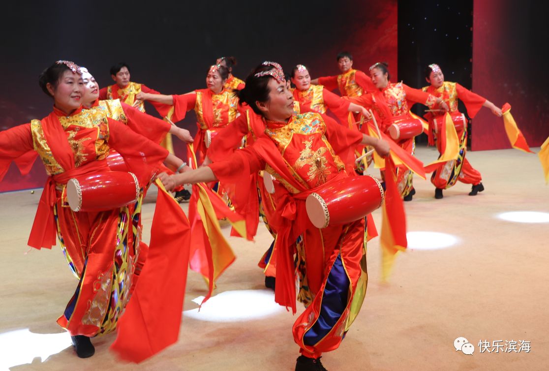 腰鼓舞大赛一等奖揭晓，学习腰鼓舞技能并夺冠的秘诀！