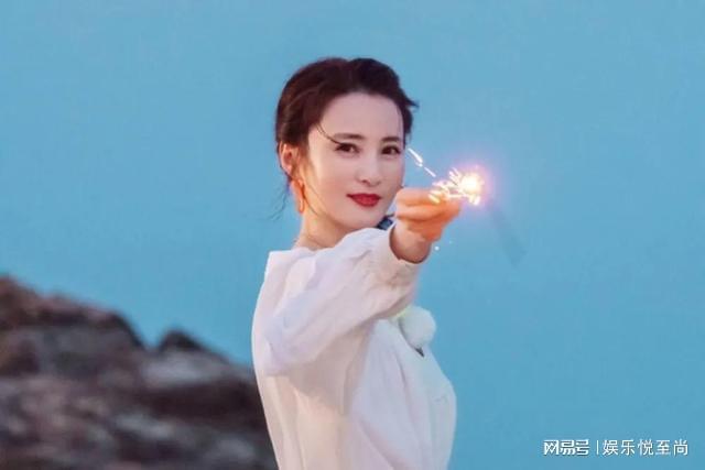 叠字女明星的崛起之路，从入门到精通的详细指南