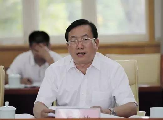 山东省领导阵容更新，最新领导团队的温馨日常