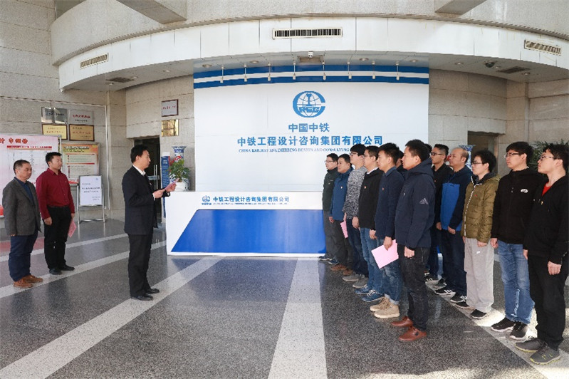 达万铁路二线最新进展，铁路成长见证我们的进步