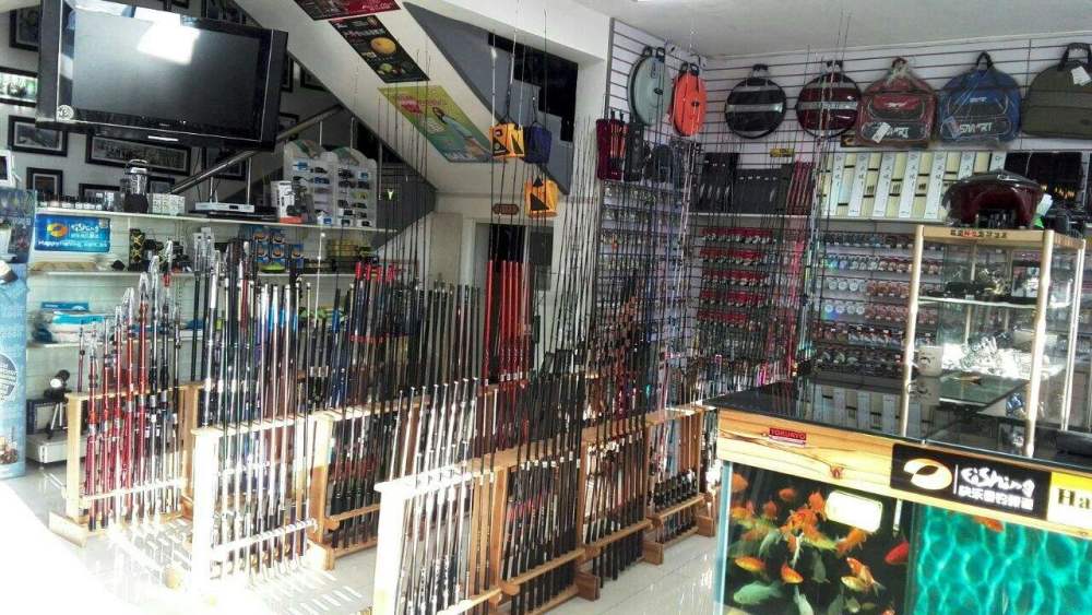 渔具店盛大举办超燃钓鱼比赛，钓鱼爱好者们准备好了吗？