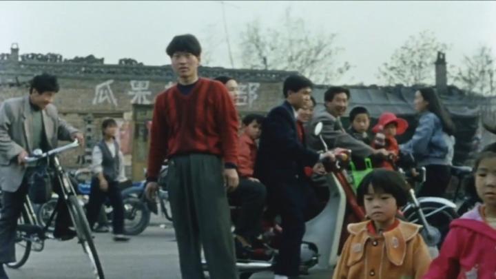 电影学生，自然美景探索之旅的启航