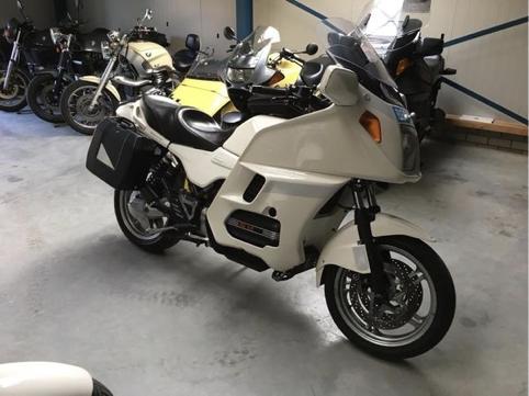 宝马RS1200价格探索，与自然美景的邂逅与内心宁静的追求