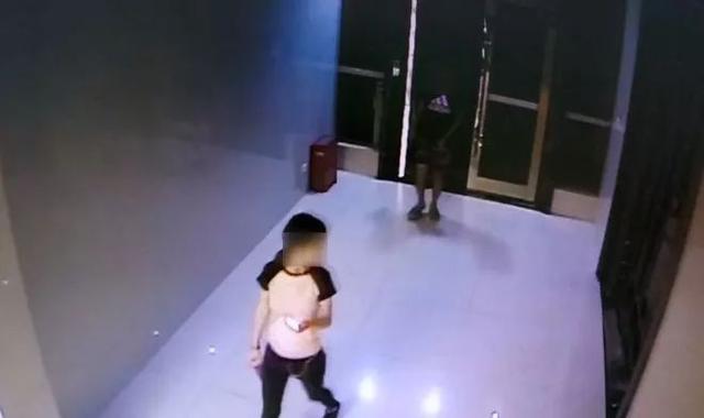 电竞风暴，刺激撸的崛起与深远影响