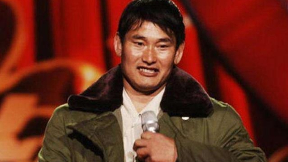 大衣哥的自然之旅，寻找内心的宁静与真实之声