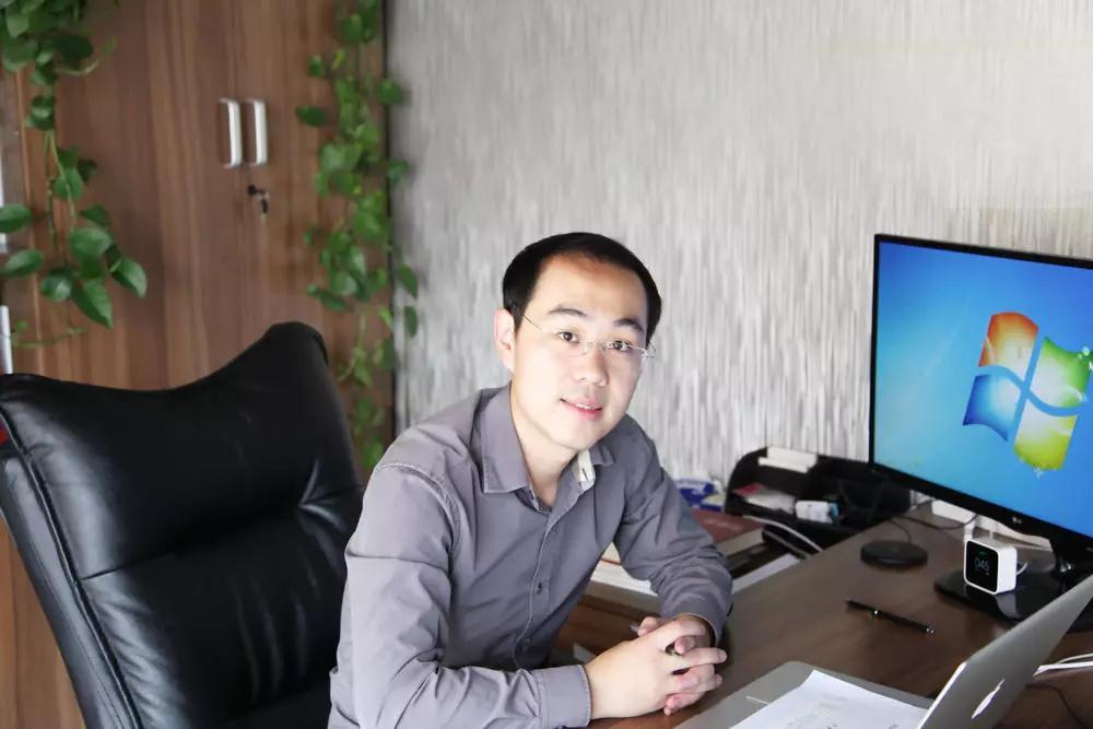 最新900300股价分析与论述