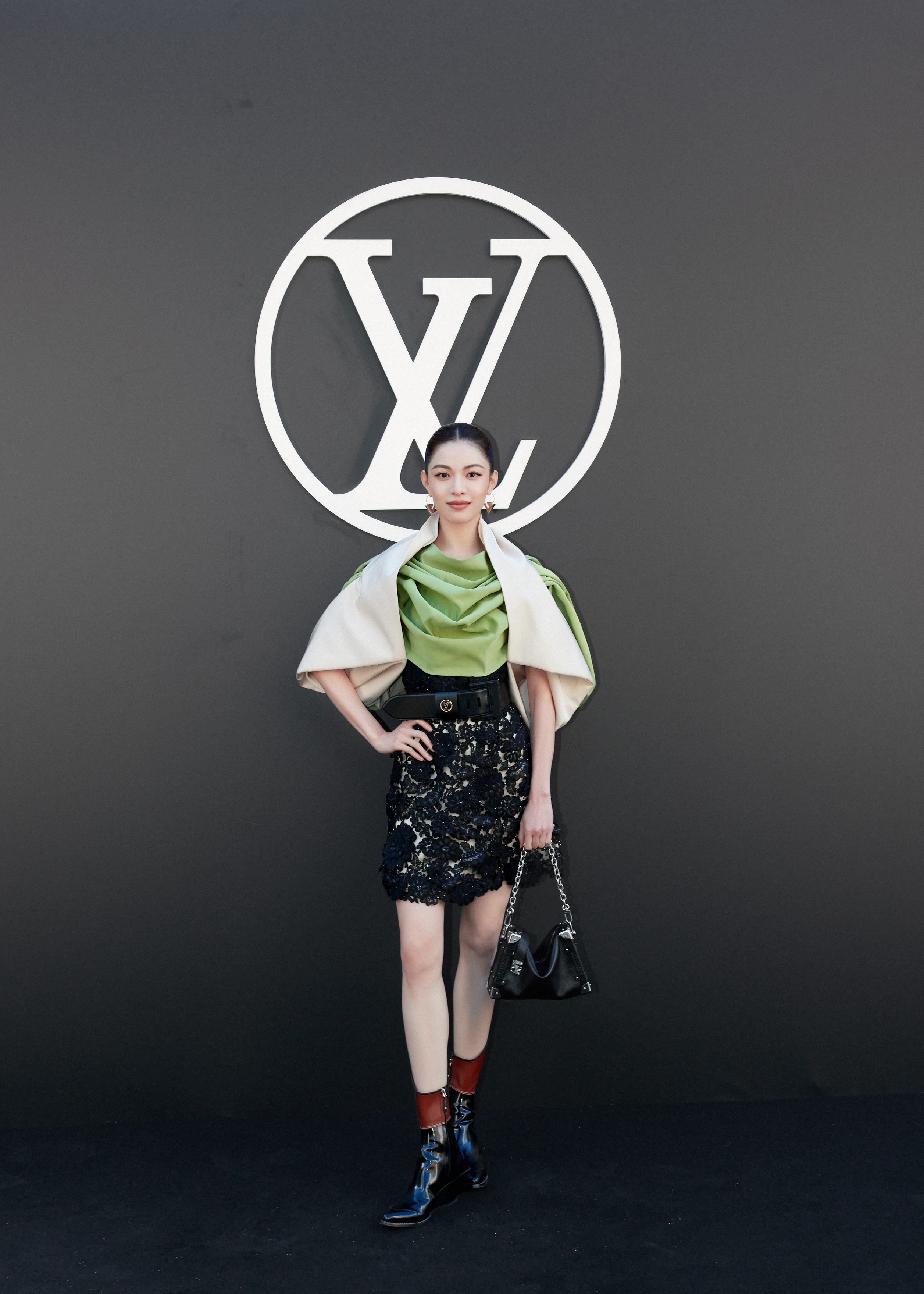 LV最新全球瞩目时尚盛宴走秀！