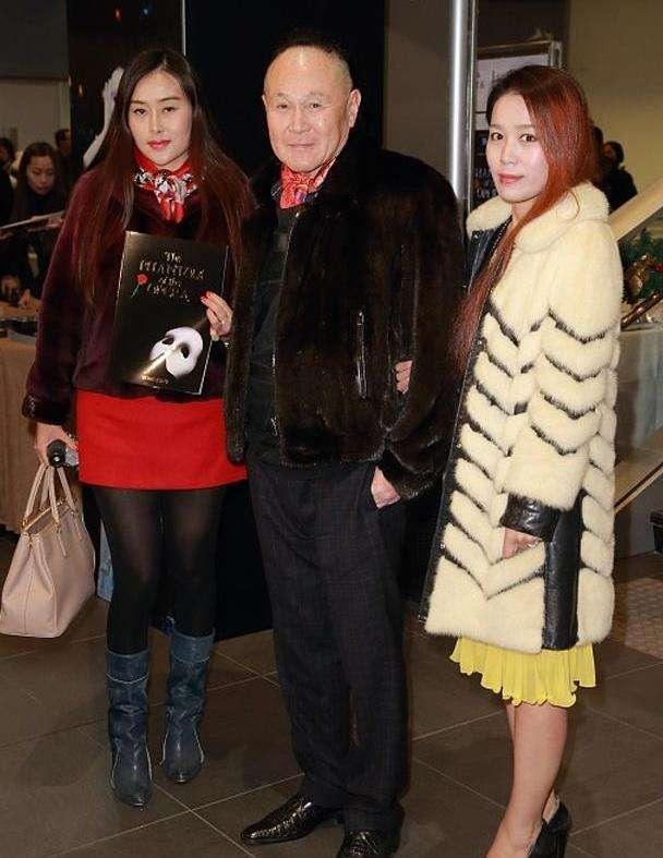 赵世曾最新女友，公众多元解读的视角